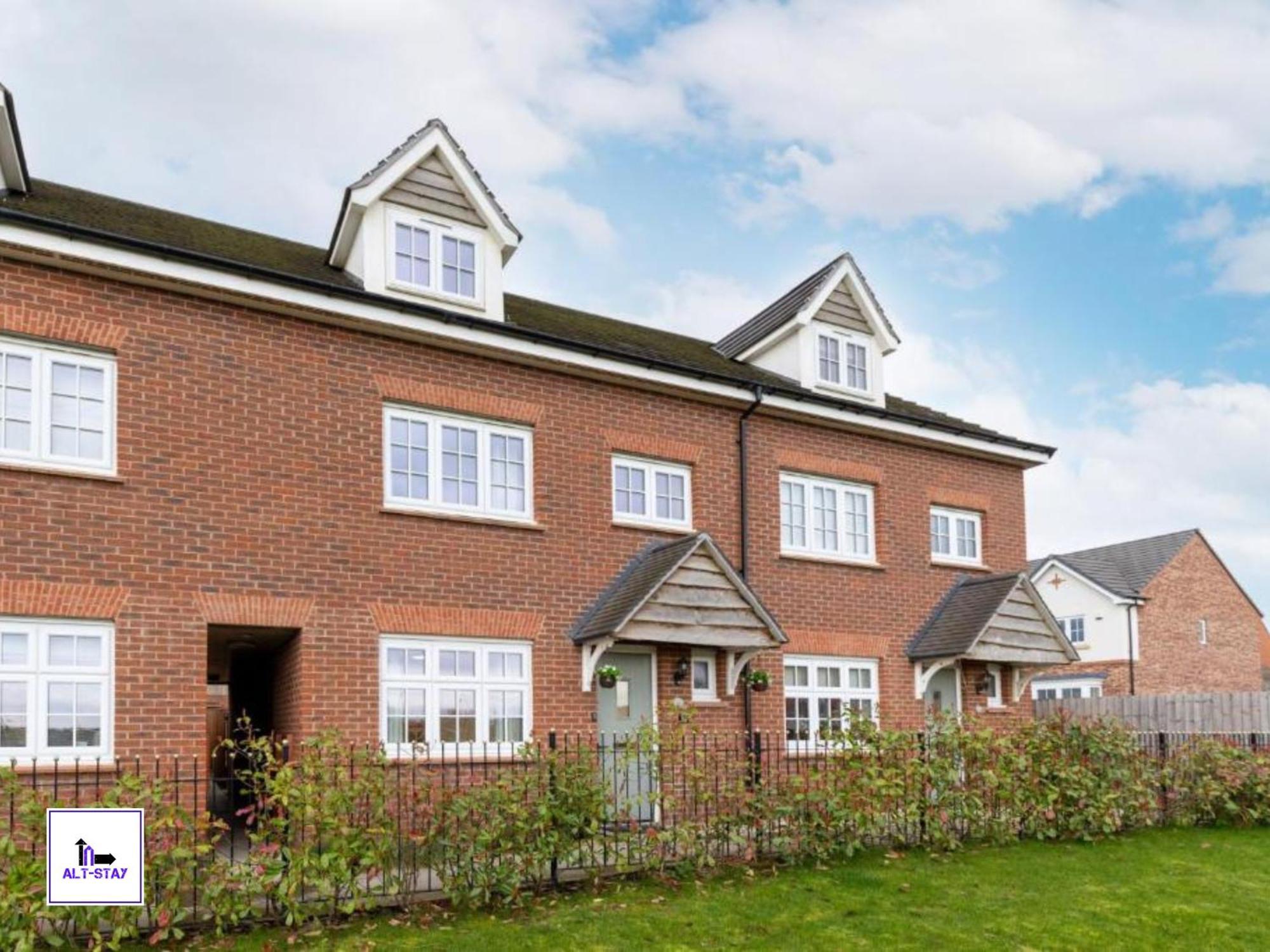 4 Bed 3 Bath - Kirkstall House By Alt-Stay Accommodation - Ideal For Contractors & Remote Workers - Long Stays Welcome Wakefield Exterior foto