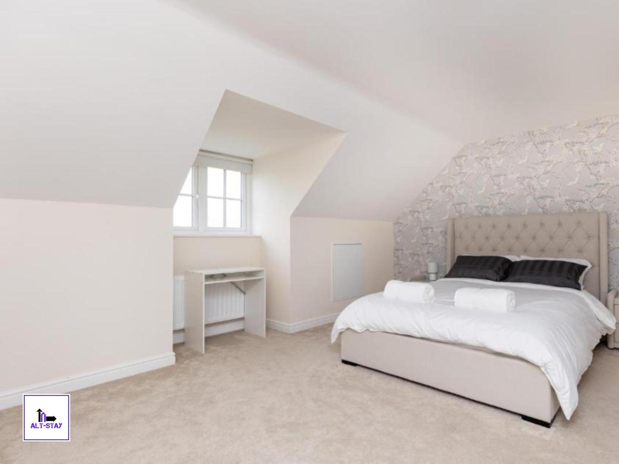4 Bed 3 Bath - Kirkstall House By Alt-Stay Accommodation - Ideal For Contractors & Remote Workers - Long Stays Welcome Wakefield Exterior foto